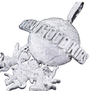 Pendentif chaîne personnalisé en usine avec logo et nom Hip Hop en Moissanite VVS glacée, testé au diamant, pour homme, en argent sterling et or rose, certifié IGI - Product Image 3