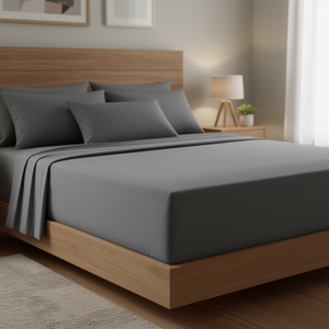 Set di Lenzuola King Size Viasoft in Cotone Lavato Grigio, Design Semplice per Arredamento Casa - Product Image 2