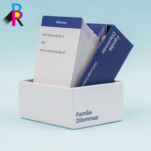 Carte di Conversazione con Scenari Stimolanti di Produzione Cinese, Stampa di Alta Qualità per Avviare Discussioni Familiari Significative - Product Image 1
