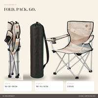 Chaise de camping en gros à dossier haut avec porte-gobelet latéral et logo et motif personnalisés pour le glamping en plein air dans le désert