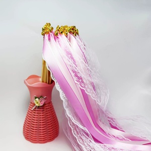 Baguettes de mariage en ruban et dentelle avec clochettes dorées pour la cérémonie de mariage, cadeaux pour invités, décorations féeriques - Product Image 4