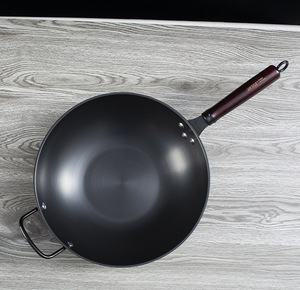 Casseroles de <span class=keywords><strong>Wok</strong></span> de haute qualité de 32cm, pas de rouille, casserole de cuisine domestique, couvercle en verre, cuisinière à Induction, <span class=keywords><strong>Wok</strong></span> - Product Image 3