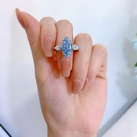Bague en argent sterling 925 plaqué rhodium avec zircon cubique blanc et bleu taille marquise 8*16 pour fiançailles, mariage et soirée