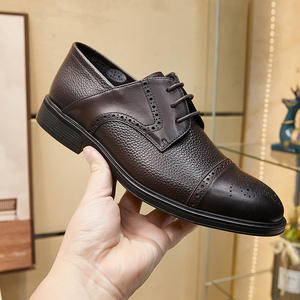 Zapatos Italianos de Alta Gama para Hombre, Zapatos de Vestir de Cuero con Diseño Brogue, Hechos a Mano y Personalizados, Antideslizantes y Transpirables - Product Image 1
