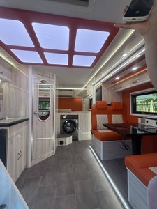 <span class=keywords><strong>Camping</strong></span>-<span class=keywords><strong>car</strong></span> hybride BYD classe C avec toit relevable et extension latérale, cuisine complète, <span class=keywords><strong>salle</strong></span> <span class=keywords><strong>de</strong></span> <span class=keywords><strong>bain</strong></span>, système solaire pour le <span class=keywords><strong>camping</strong></span> et les voyages - Product Image 5