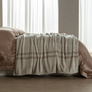 Luxe Polyester Effen Geprinte Visgraat Thermisch Geweven Milieuvriendelijke Anti-Pilling Ademende Lichtgewicht Zachte Deken - Product Image 2