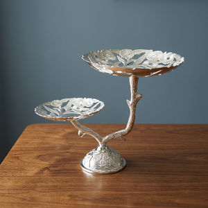 Soporte de Servicio de Dos Niveles de Latón Color Plata de Primera Calidad |   Exhibidor Decorativo de Frutas, Postres y Frutos Secos para el Hogar, Bodas y Hoteles - Product Image 2