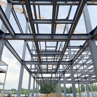 Almacén de Estructura de Acero de Alta Capacidad para Almacenamiento de Maquinaria Pesada, Diseño de Base Reforzada