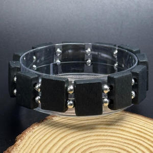 Bracelet populaire en bois avec icônes de saints religieux, bracelet à perles vierges avec plaques en bois ou en acrylique - Product Image 6