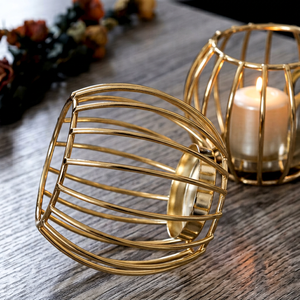 Portavelas de malla de alambre en forma de T, de hierro dorado, jaula para velas, centro de mesa redondo de metal para decoración del hogar - Product Image 1
