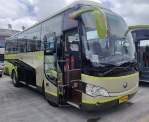 Bus commercial 38 sièges ZK6908 Autocar fiable pour les voyages interurbains Autocar utilisé pour les transports publics - Product Image 3