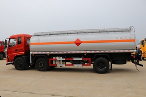 <span class=keywords><strong>Camión</strong></span> <span class=keywords><strong>Cisterna</strong></span> de Combustible Dongfeng 220HP 6X2 Directo de Fábrica para Gasolina y Diésel, Reabastecimiento Móvil - Product Image 3