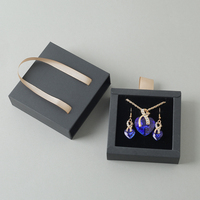Boîte de Rangement à Bijoux Bracelet Collier Boucles d'Oreilles Étui Poignée Satin Carré Carton Papier Cadeau Coulissant Marron Emballage