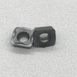 端面铣削加工碳化钨孔制造SOMT数控镶块用于钢应用