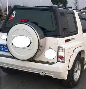 Équipement de changement d'approvisionnement direct TS-BT-024Factory nouvelle couverture de pneu de secours en acier inoxydable <span class=keywords><strong>pour</strong></span> <span class=keywords><strong>Jimny</strong></span> - Product Image 6