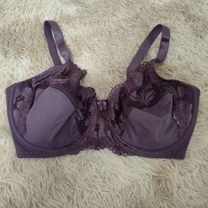 Intimo <span class=keywords><strong>Plus</strong></span> <span class=keywords><strong>Size</strong></span> 44/100E per Donne, <span class=keywords><strong>Abbigliamento</strong></span> Femminile Taglie Forti, Reggiseno <span class=keywords><strong>Plus</strong></span> <span class=keywords><strong>Size</strong></span> - Product Image 5