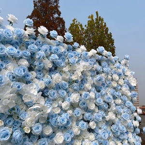 Pannello Decorativo con Fiori Artificiali Blu, Design con Rose in Seta Fatte a Mano per Decorazioni d'Interni di Lusso - Product Image 5