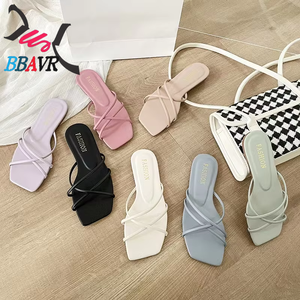 Women's New Summer Flat Sandals Non-slip Flip-flops <b>Slippers</b> for Indoor Outdoor Use Stylish Platform Cushioning Anti-slipping - Product Image 2