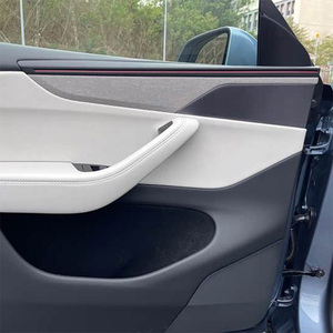 เทสลา โมเดล วาย แอล ปี 2025 มือสอง รุ่น <span class=keywords><strong>Long</strong></span> <span class=keywords><strong>Range</strong></span> AWD สีน้ำเงิน รถ SUV พลังงานไฟฟ้าล้วน ระยะทางวิ่ง 680 กม. พร้อมส่ง - Product Image 6