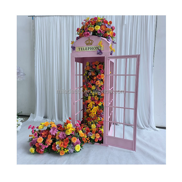 Outdoor Display British Telephone Pavilion Phone
