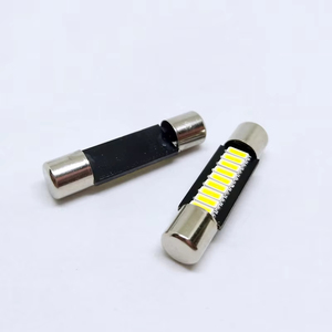 Luz de lectura LED para coche B6 29mm 4014 9Smd cabeza plana doble cabeza 31mm luz de techo de coche Luz de flores espacio de estacionamiento delantero de coche - Product Image 6