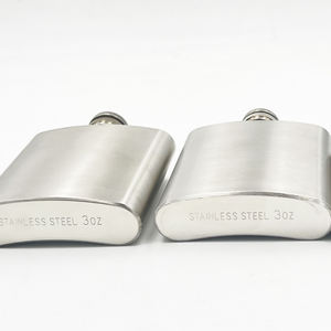 <span class=keywords><strong>Mini</strong></span> 3oz Edelstahl Flach mann Luxus Design mit Gürtels chnalle für Geschäfts geschenke Camping - Product Image 3