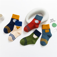 Enfants Chaussettes Automne Hiver New Mid-tube de Chaussettes Mignon de Bande Dessinée 1-12 Ans Garçons Filles Bébé Chaussettes