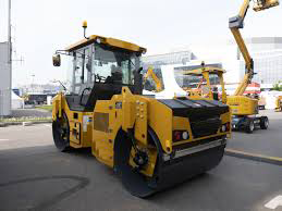 Rouleau de route Tandem: Excellente traction pour tous les terrains Projets de finition de rouleau de route à grande vitesse en avance sur le calendrier - Product Image 5