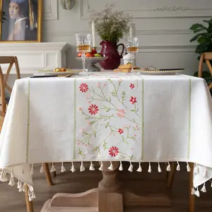 ポリエステルリネン刺繍牧歌的な小さな花タッセルテーブルクロス長方形のコーヒーテーブルテーブルクロス