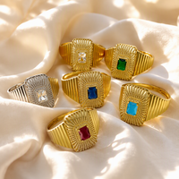 Bague Statement en Laiton Plaqué Or 18K avec Pierre Rectangulaire en Zircon Cubique, Bague Large Côtelée et Massif pour Femmes et Hommes