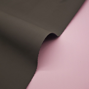 หนัง PVC สีดำ หนา 0.8 มม. ทนทานต่อการสึกหรอ สำหรับทำกระเป๋าและวัสดุทำกระเป๋าเดินทาง - Product Image 2