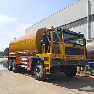 Camion de transport d'eau 40m3 4 essieux MS40 Camion-citerne arroseur d'eau minière avec pièces de rechange