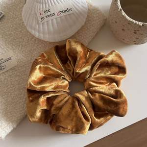 Bandeau Cheveux Rétro en Velours Couleur Unie, Tissu Très Élastique 15cm, Accessoire Cheveux pour Femme, Usage Quotidien & Soirée - Product Image 5