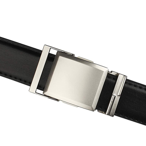 Cinturones de Cuero Genuino Personalizados de Estilo Único, Color Sólido, con Logotipo Personalizado, Modernos, para Hombre y Mujer - Product Image 4