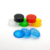 Nouveau style personnalisé 60mm broyeur à tabac manuel en plastique en 3 parties briquets colorés et accessoires pour fumer