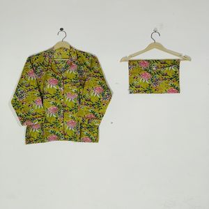 Conjunto de Pijama Floral Estampado a Mano Premium 2026 - Ropa de Dormir de Algodón Artesanal, Ropa de Verano para Mujer y Regalo de Loungewear - Product Image 2