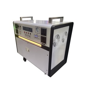 Estación de Energía Solar Portátil de 2000W/5000W con Controlador MPPT, Linterna y Carga para Automóvil, para Uso en Interiores/Exteriores, con Batería - Product Image 3