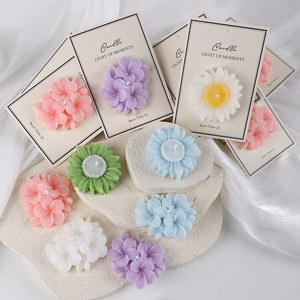 Bellissime Candele Profumate Artigianali in Cera <span class=keywords><strong>di</strong></span> Soia a Forma <span class=keywords><strong>di</strong></span> Cuore con Motivo Floreale Margherita per San Valentino e Pasqua, Decorazione Casa, Relax Romantico - Product Image 4