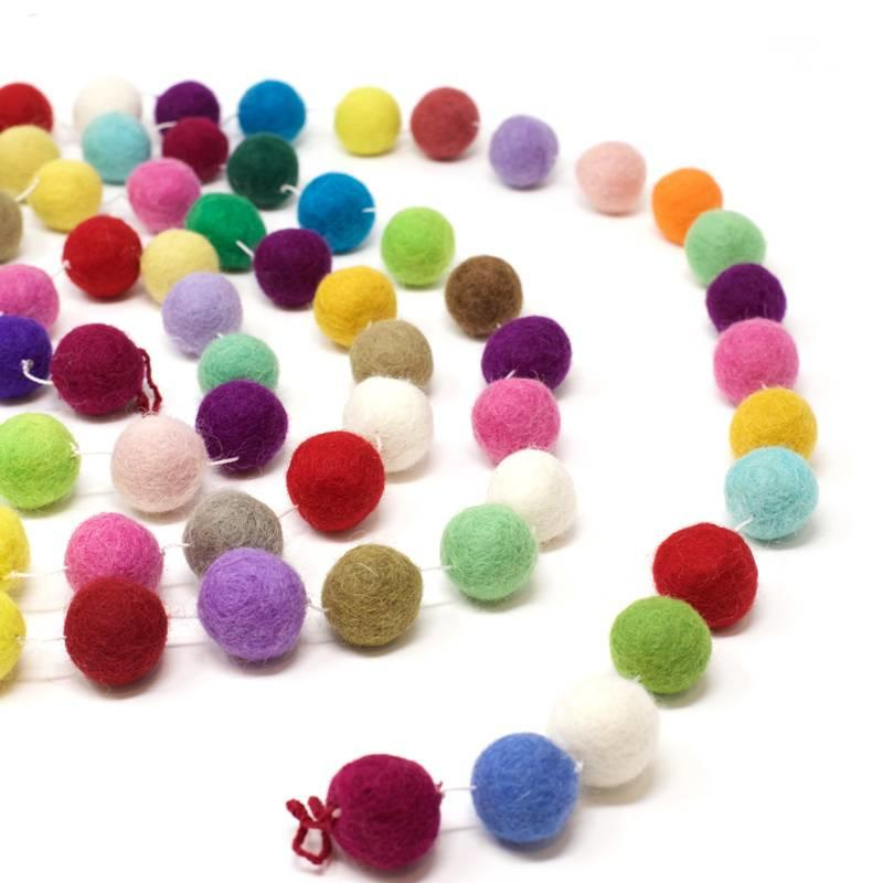 Яркий шерстяной шар для стирки белья высокой плотности