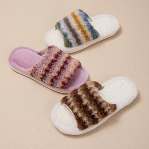 Pantoufles en coton rayées et colorées pour femmes, pantoufles en fourrure avec un design confortable, pour l'exportation - Product Image 3