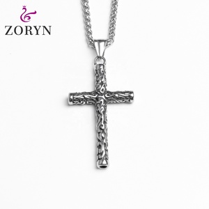 Colliers pendentifs croix celtique vintage en acier inoxydable, bijoux de mode gothiques punk religieux viking en acier titane pour hommes - Product Image 1
