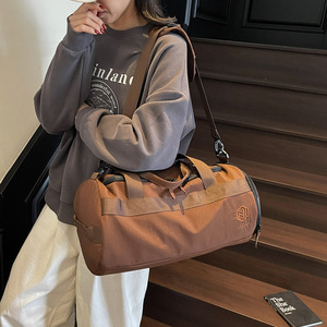 Bolsa de Viaje de Moda 2026 para Deportes al Aire Libre, Gimnasio y Natación, Bolsa Deportiva de Gran Capacidad para Otoño e Invierno - Product Image 1