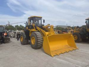 Durable Compacto Komatsu WA470 Cargador frontal de ruedas Capacidad de 5 toneladas Bomba de motor 2023 Modelo Motor Construcción Industrial - Product Image 3