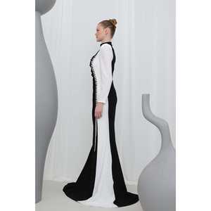 Robe de mariée élégante et discrète, coupe fourreau, col montant, taille naturelle, en charmeuse, à manches longues et couleur contrastante, robe de soirée formelle - Product Image 1