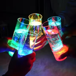 Vasos de Vidrio LED Intermitentes para Bebidas, Vasos de Bar, Discoteca, Fiesta, Vasos Multicolores LED, Vasos Luminosos - Product Image 1