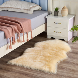 Pink Plush Irregular Faux Wool Rug Non-Slip Home Bedroom Living Room Floor Mat Solid Color Novelty Shape - Product Image 3