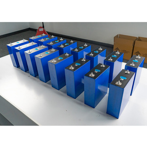 Batería de iones de litio prismática recargable LiFePO4 de 3.2V 314Ah, celda de 560Ah de ciclo profundo para kit solar DIY de energía doméstica - Product Image 2