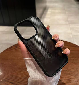 Étui pour téléphone portable mat anti-empreintes digitales dur de style professionnel pour hommes pour <span class=keywords><strong>iPhone</strong></span> 12 <span class=keywords><strong>13</strong></span> 14 15 Plus <span class=keywords><strong>Coque</strong></span> arrière givrée - Product Image 5