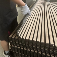 Panneau en forme de vague en MDF plaqué bois imprimé en 3D Panneau mural acoustique incurvé flexible et incurvé