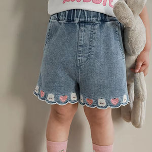 Haut de gamme personnalisé enfants filles dessin animé broderie Jean Shorts bébé enfants vêtements lavé au sable bord ondulé Denim Shorts - Product Image 1